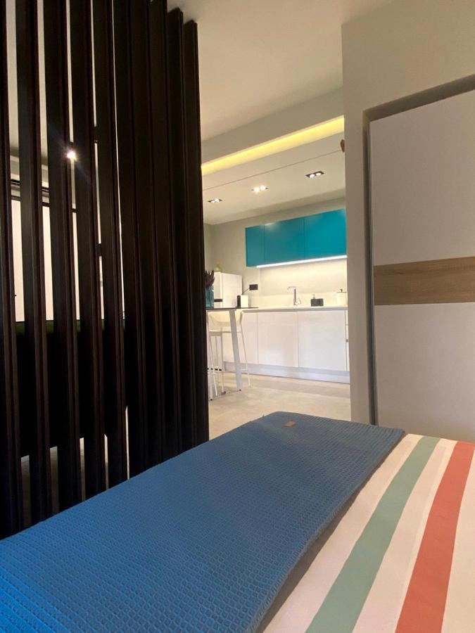 Vyron 2 Lusso Apartamento Nea Michaniona Exterior foto